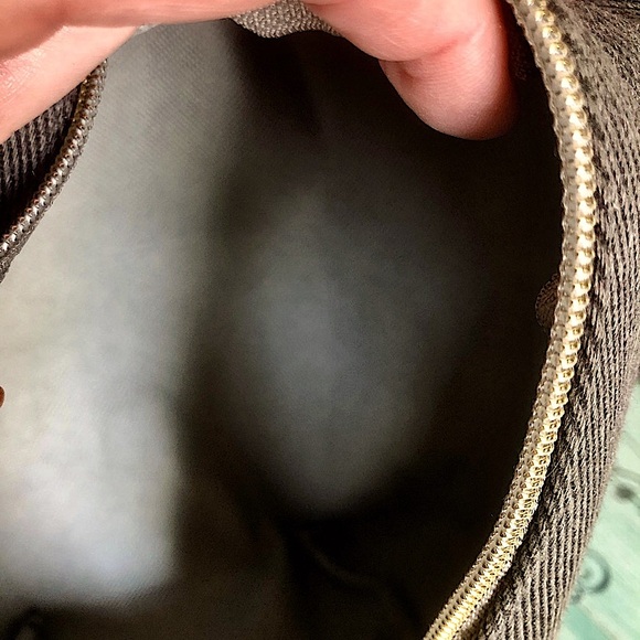 MAKEUP BAG TRAVEL BAG VACATION  NEW TOILETRY CASE DARK GRAY HEAVY CANVAS  CAMERA - Picture 2 of 5